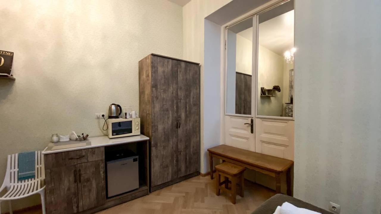 4 Rooms ティビリシ エクステリア 写真